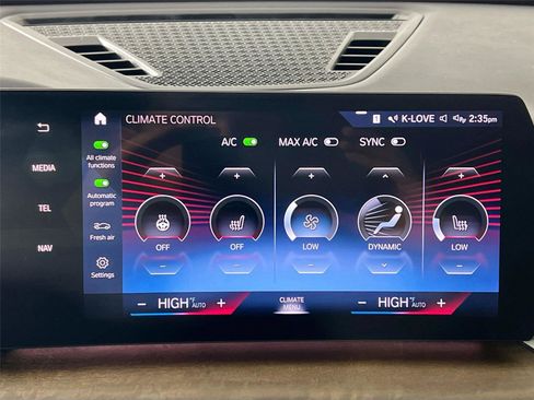 Certified 2023 BMW X1 xDrive28i w/ Premium Package image 17