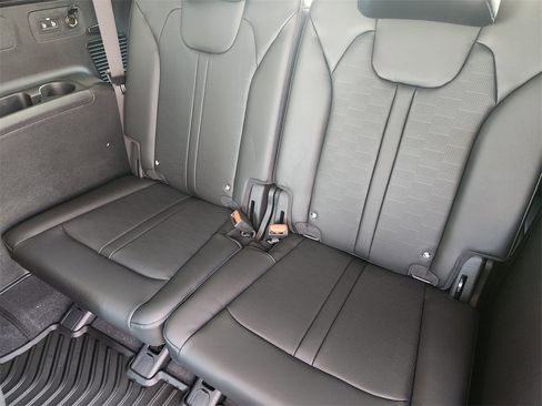 New 2026 Kia Sorento X-Line EX image 22