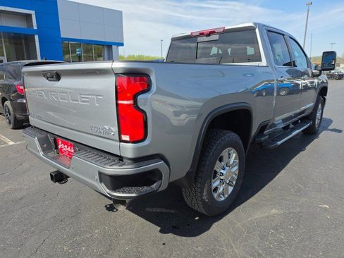 New 2026 Chevrolet Silverado 2500 High Country w/ High Country Premium Package AWD/4WD image 5