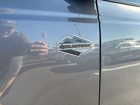 Used 2021 Ford Bronco Wildtrak AWD/4WD image 6