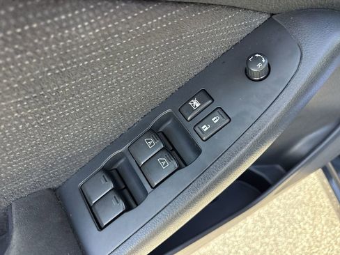 Used 2012 Nissan Altima 3.5 SR image 22