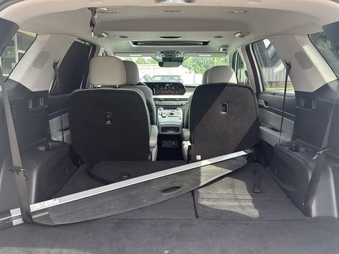 Used 2023 Hyundai Palisade SEL w/ Premium Package AWD/4WD image 9