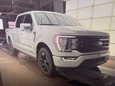 Used 2023 Ford F150 Lariat w/ Equipment Group 502A High image 16