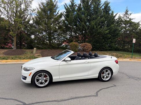 Used 2016 BMW 228i Convertible RWD image 8