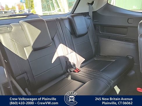 Certified 2021 Volkswagen Atlas SE w/ Panoramic Sunroof Package image 48