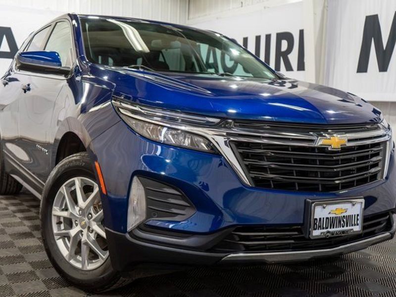 Certified 2022 Chevrolet Equinox LT image 1