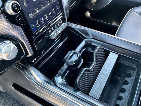 Used 2019 RAM 1500 Limited RWD image 16