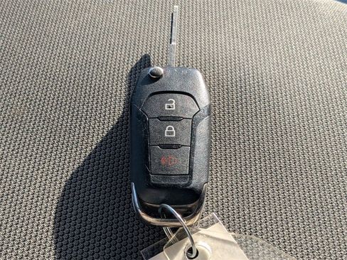 Used 2022 Ford F250 XLT image 30