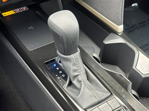 Certified 2025 Toyota Camry LE image 20