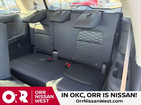 New 2026 Nissan Pathfinder SV image 16