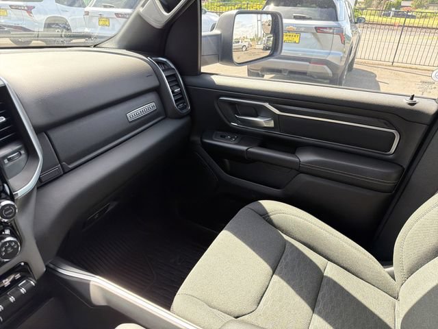Used 2025 RAM 1500 Big Horn AWD/4WD image 26