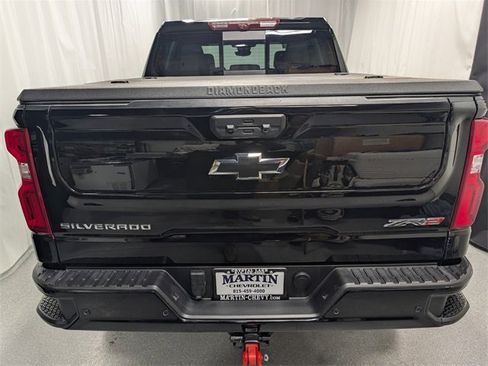 Certified 2024 Chevrolet Silverado 1500 ZR2 w/ Technology Package image 6
