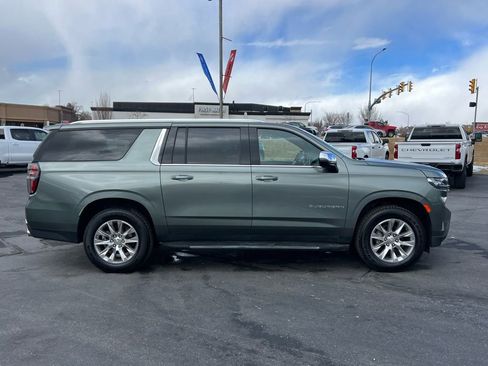Certified 2023 Chevrolet Suburban Premier AWD/4WD image 7
