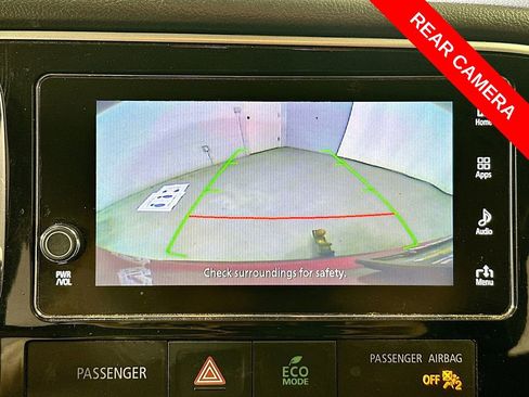 Used 2018 Mitsubishi Outlander SE image 14