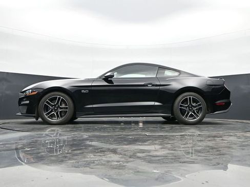 Used 2020 Ford Mustang GT Premium w/ Equipment Group 401A RWD image 38