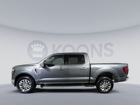 Used 2025 Ford F150 Lariat w/ Equipment Group 501A Mid AWD/4WD image 7