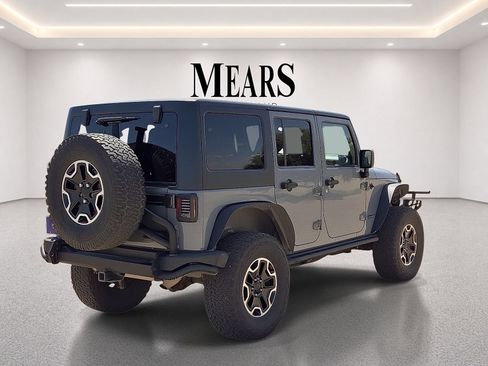 Used 2014 Jeep Wrangler Unlimited Rubicon AWD/4WD image 5