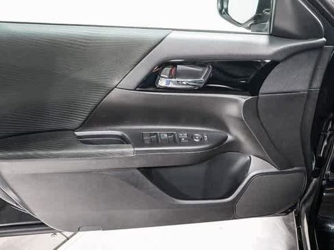 Used 2016 Honda Accord LX image 21