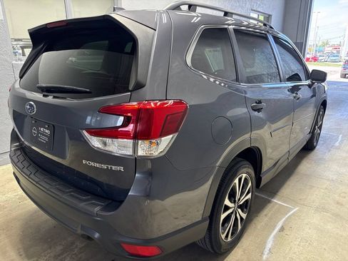 Used 2022 Subaru Forester Limited AWD/4WD image 7