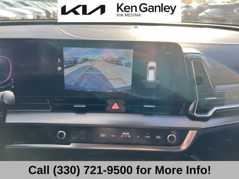 Certified 2025 Kia Sportage EX image 40