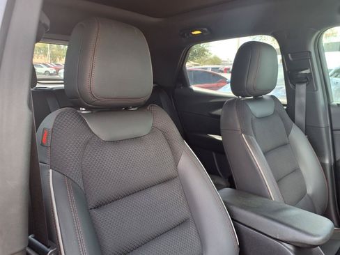 Used 2021 Chevrolet TrailBlazer RS w/ Sun and Liftgate Package FWD image 11