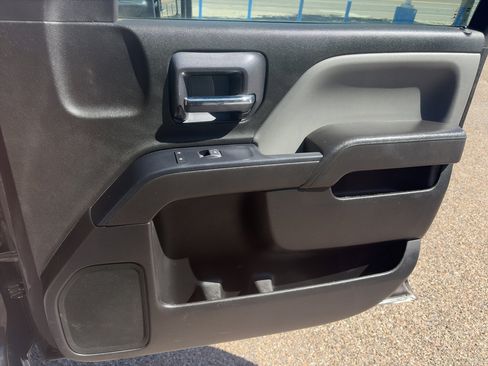 Used 2019 Chevrolet Silverado 2500 W/T AWD/4WD image 23