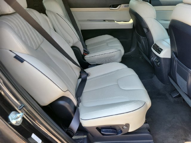 Used 2024 Hyundai Palisade Limited FWD image 25