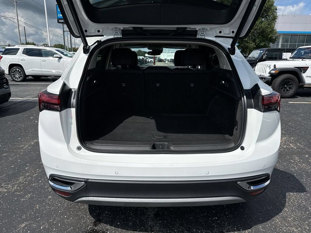 Used 2022 Buick Envision Preferred FWD image 24