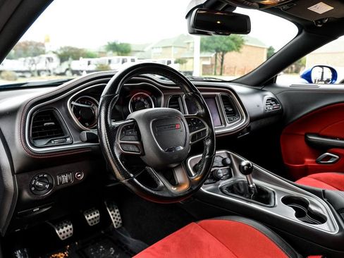 Used 2021 Dodge Challenger R/T Scat Pack w/ Plus Package image 2