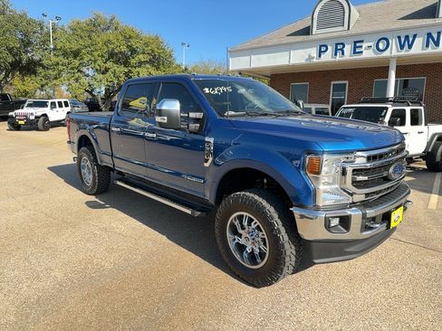 Used 2022 Ford F350 Lariat w/ Lariat Ultimate Package image 3