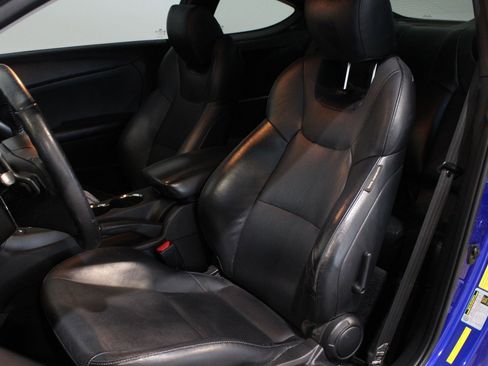 Used 2012 Hyundai Genesis 3.8 image 32