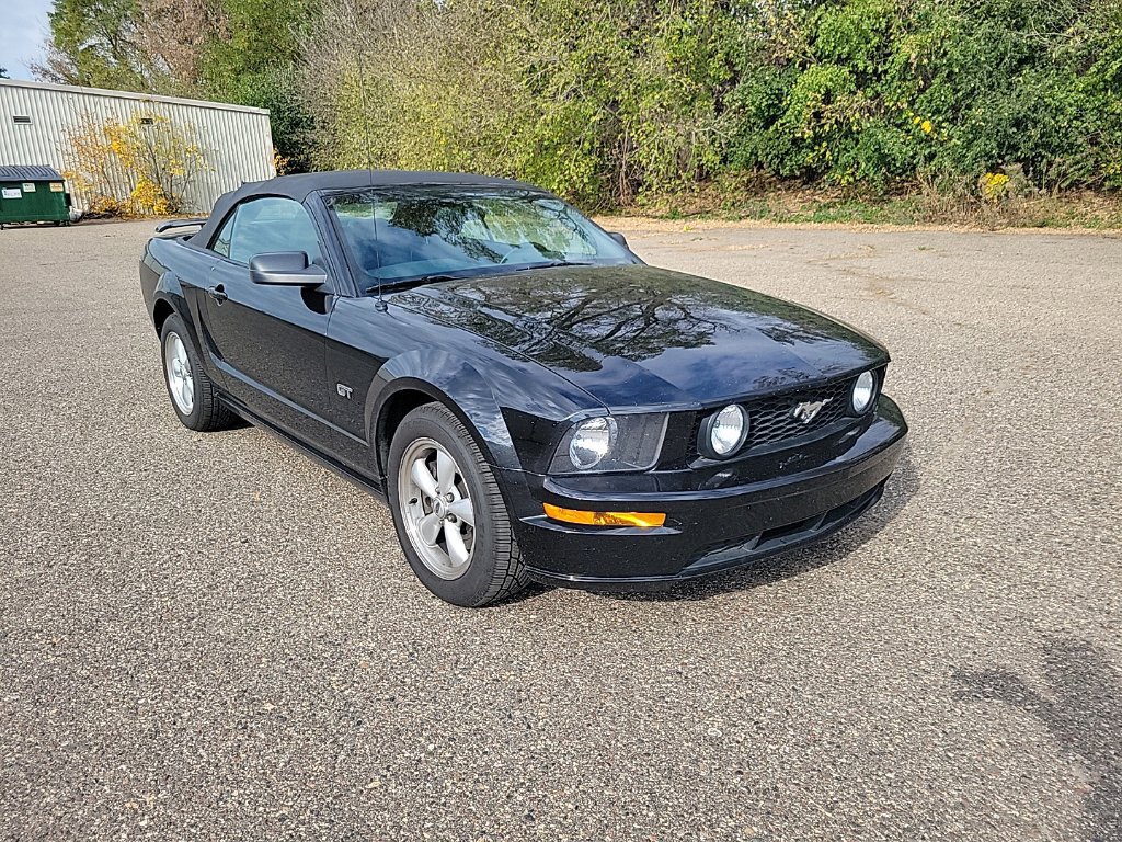 Used 2007 Ford Mustang GT Premium RWD image 8