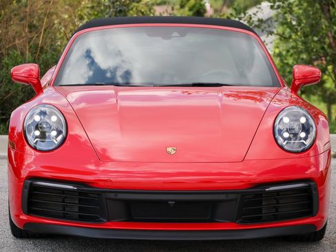 Certified 2024 Porsche 911 Cabriolet image 39