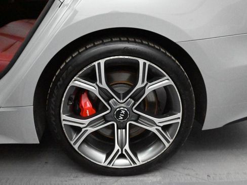 Used 2019 Kia Stinger GT1 image 13