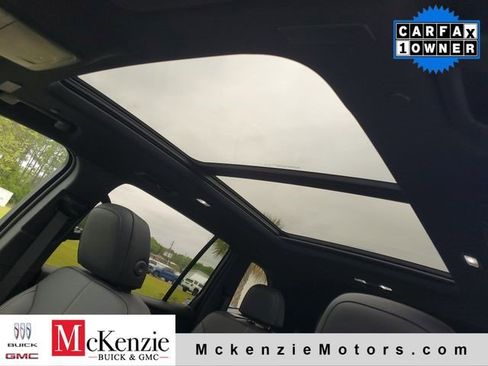 Certified 2024 GMC Acadia Elevation w/ Super Cruise Package FWD image 9