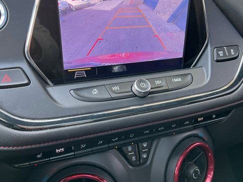 Used 2019 Chevrolet Blazer RS w/ Sun and Wheels Package image 22