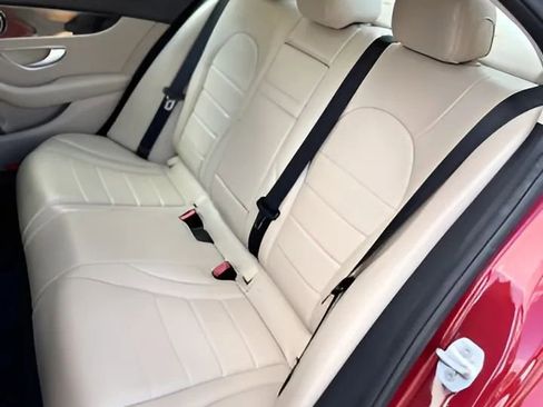 Used 2016 Mercedes-Benz C 300 Sedan w/ Surround View Package image 15