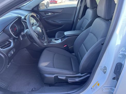 Used 2023 Chevrolet Malibu LS image 20