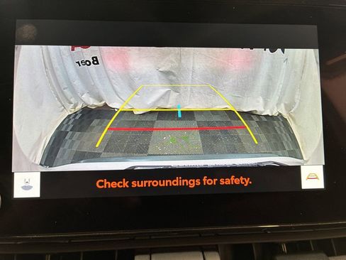 Used 2025 Toyota RAV4 XLE AWD/4WD image 31