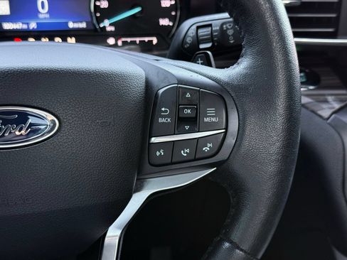 Used 2020 Ford Explorer Limited RWD image 39