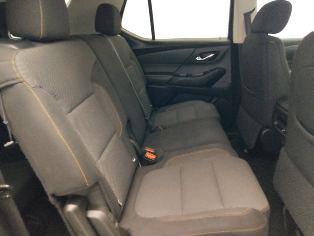 Used 2021 Chevrolet Traverse LS FWD image 19