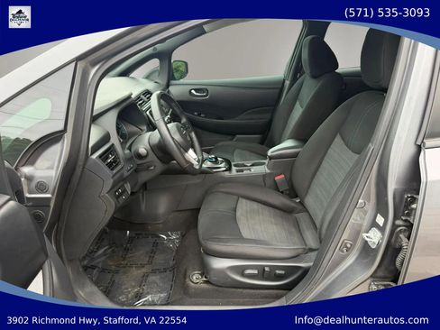 Used 2018 Nissan Leaf SV w/ SV Technology Package FWD image 22