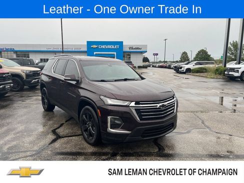 Used 2022 Chevrolet Traverse LT w/ LPO, Floor Liner Package AWD/4WD image 1