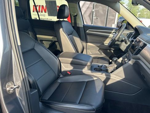 Used 2021 Volkswagen Atlas SE w/ Panoramic Sunroof Package AWD/4WD image 27