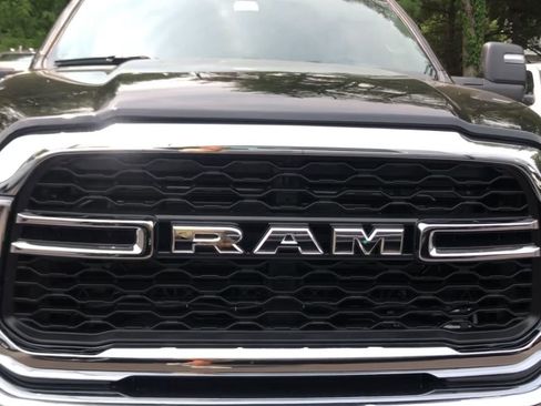 Used 2024 RAM 3500 Tradesman w/ Chrome Appearance Group image 3