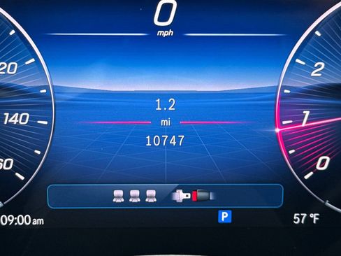 Used 2025 Mercedes-Benz GLC 300 GLC 300 Coupe image 35