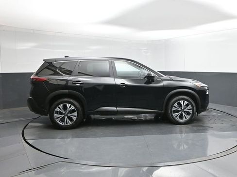 Used 2023 Nissan Rogue SV AWD/4WD image 11