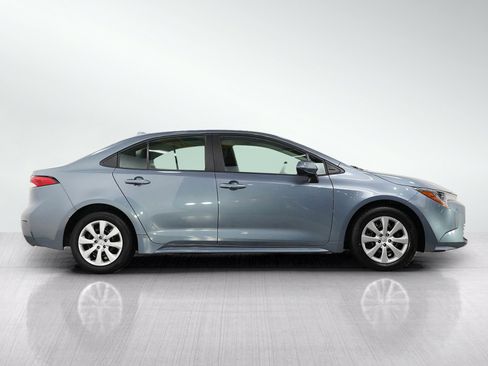 Used 2024 Toyota Corolla LE FWD image 6