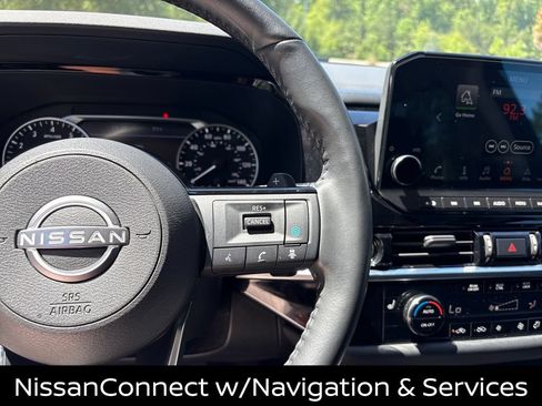 Certified 2023 Nissan Pathfinder SL AWD/4WD image 14