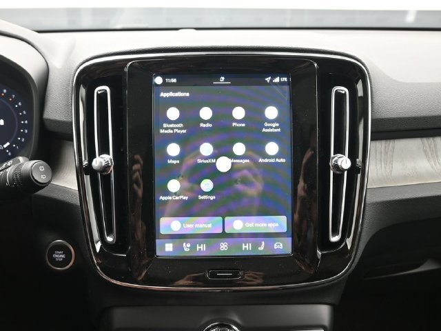 New 2026 Volvo XC40 B5 Plus w/ Protection Package Premier AWD/4WD image 19